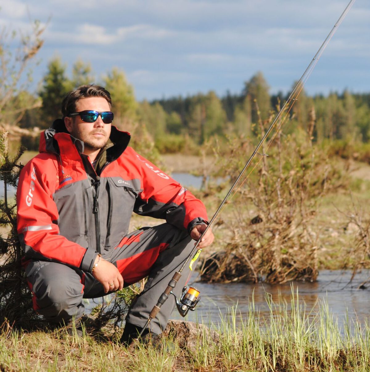 AnglersitzendrotDSC_0922 (2).jpg